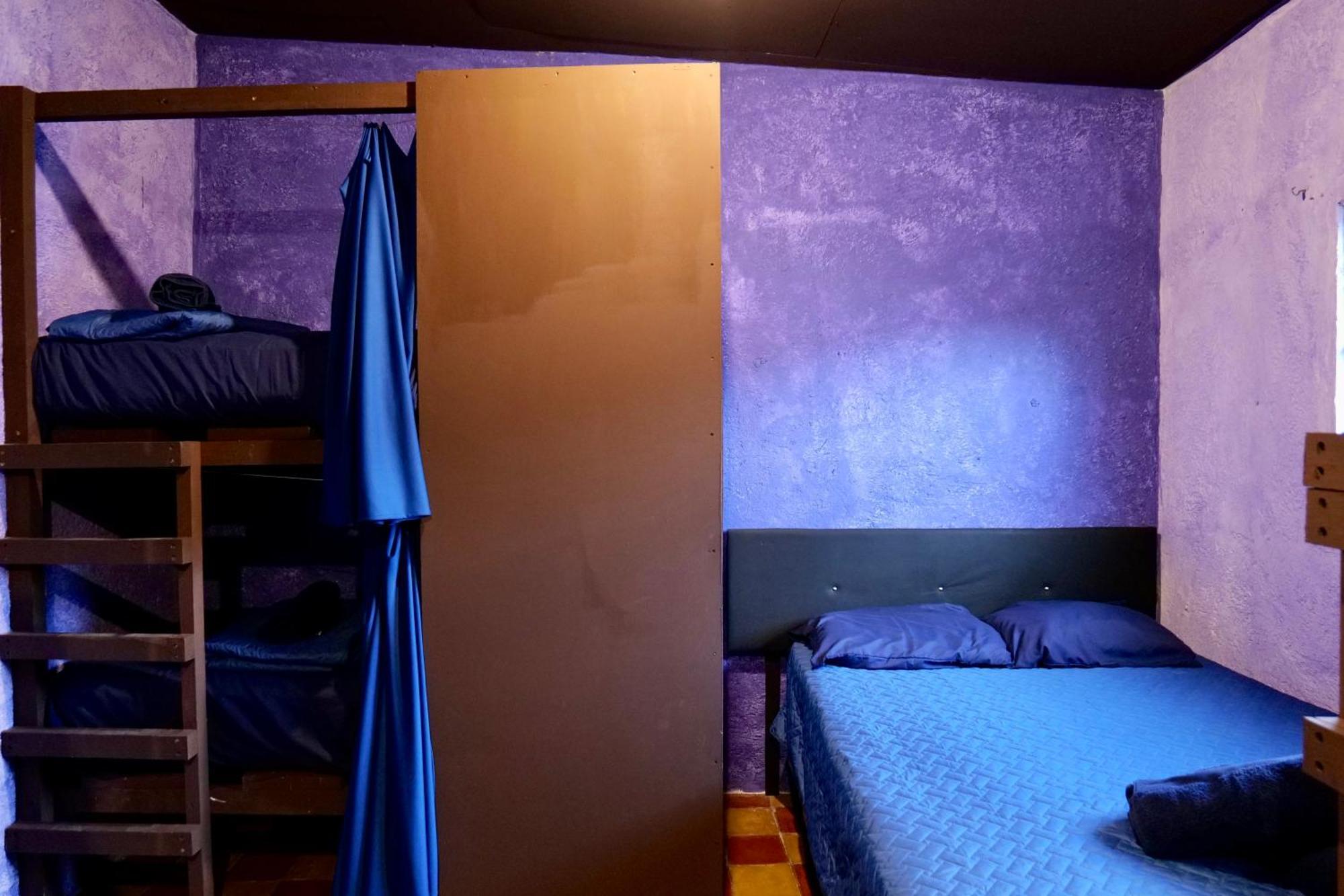 Wonderland Hostel Antigua Екстериор снимка