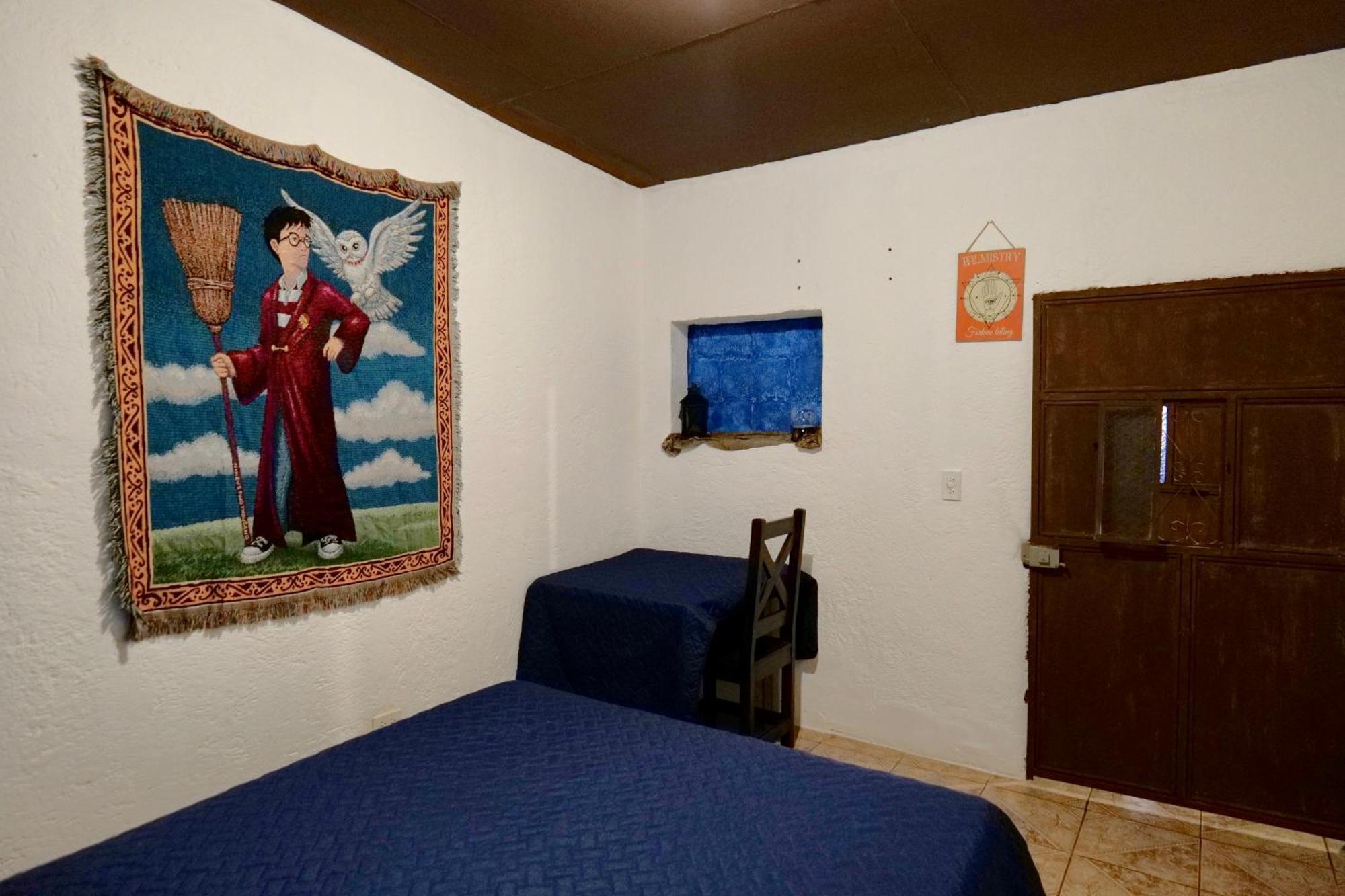Wonderland Hostel Antigua Екстериор снимка
